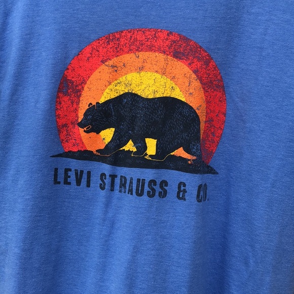 Levi’s graphic T-shirt - Picture 2 of 5